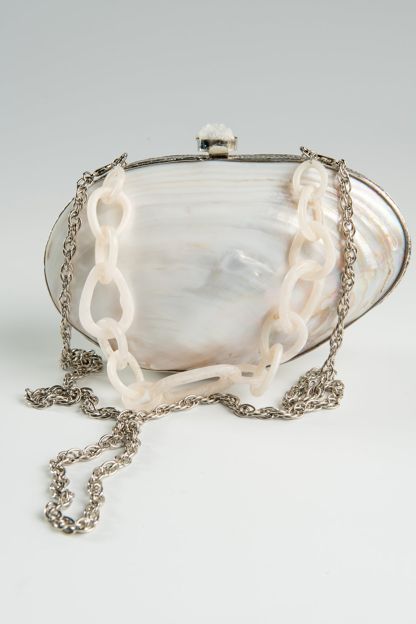 Clutch Mother of Shell Silver