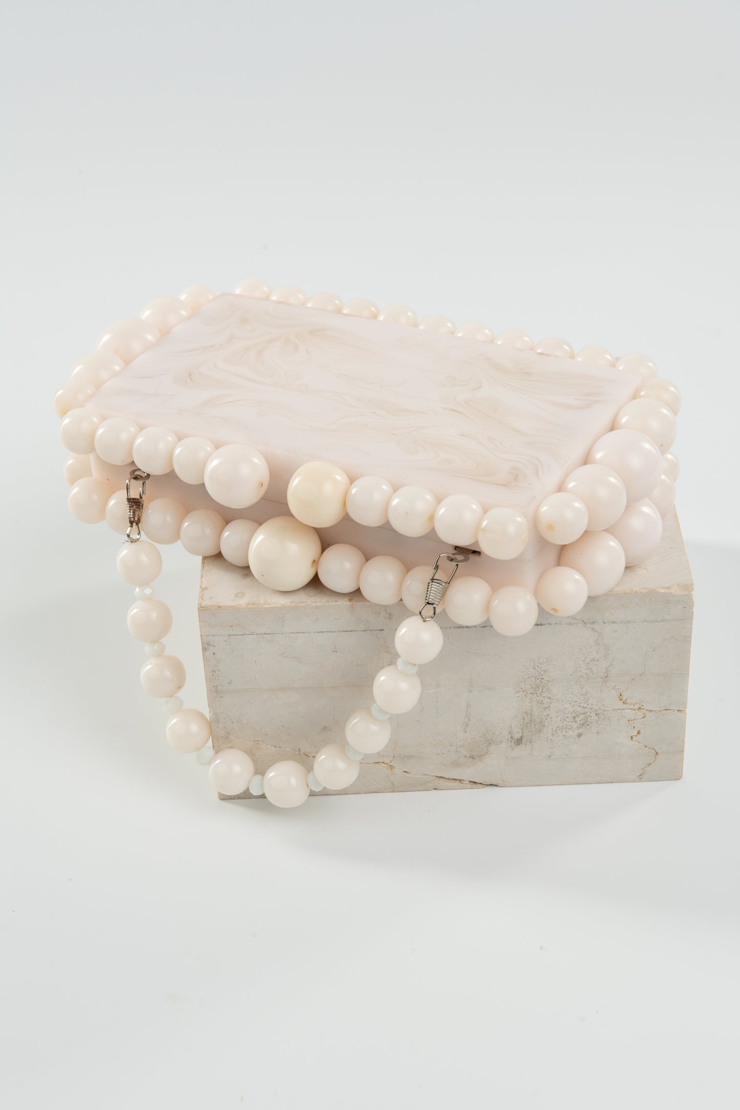 Clutch White Pearl